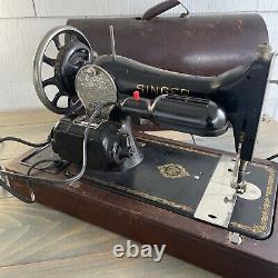 Antique Singer Portable Sewing Machine Model 128 1930s Works