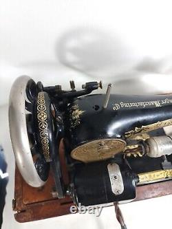 Antique Singer Sewing Machine 1910 Model #28- Oiled and Tested