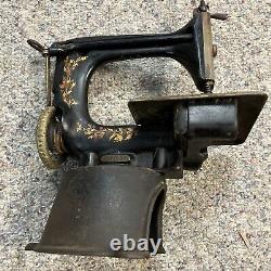 Antique Singer Sewing Machine 1912 Model G2494377 Hand Crank Untested