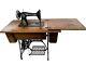 Antique Singer Sewing Machine (1916 G-series)