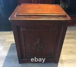 Antique Singer Sewing Machine 1921 Oak Cabinet Treadle Powered Working AB244015