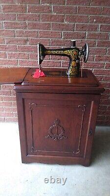 Antique Singer Sewing Machine 1923 Oak Cabinet Treadle Powered