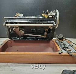 Antique Singer Sewing Machine 1928