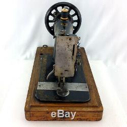 Antique Singer Sewing Machine 28K Black Hand Crank Vintage 1800s Working In Case