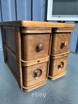 Antique Singer Sewing Machine 4 Drawer Set. Beautiful Tiger Oak