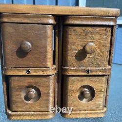 Antique Singer Sewing Machine 4 Drawer Set. Beautiful Tiger Oak