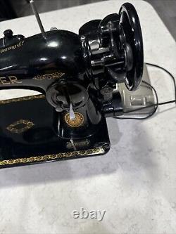 Antique Singer Sewing Machine AL212913 Excellent Pedal Wire Needs Fixed See Pic