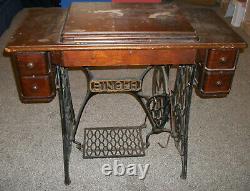 Antique Singer Sewing Machine Class 39 (1910) with Foot Treadle and Cabinet