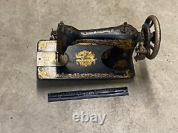 Antique Singer Sewing Machine Head Sphinx Model Patent Date 1896 Beautiful