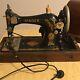 Antique Singer Sewing Machine In Bentwood Case Without Key
