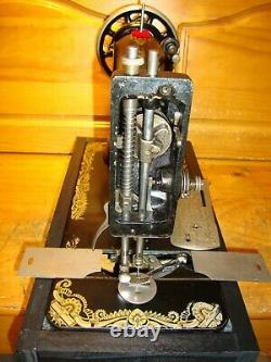 Antique Singer Sewing Machine Model 127'sphinx', Hand Crank, Serviced