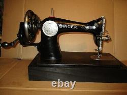 Antique Singer Sewing Machine Model 15-86,'raf' Decal, Hand Crank, Collector