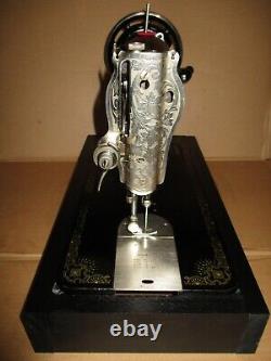 Antique Singer Sewing Machine Model 15-86,'raf' Decal, Hand Crank, Collector