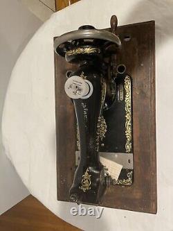 Antique Singer Sewing Machine Model 27k Hand Crank, Mfg 1910