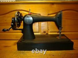 Antique Singer Sewing Machine Model 66-18'godzilla', Hand Crank, Serviced