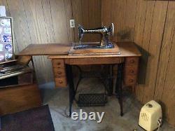 Antique Singer Sewing Machine Model G9372841, 1900's WORKS Need Belt