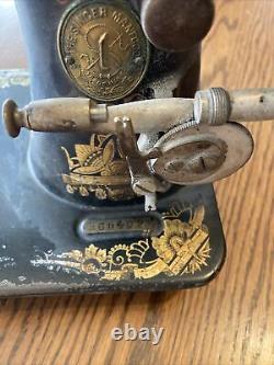 Antique Singer Sewing Machine Patented Jan 1891. H664021 See Description