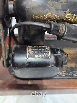 Antique Singer Sewing Machine Serial #Y8476354 untested, as is, #2