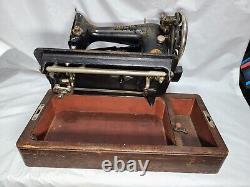 Antique Singer Sewing Machine Serial #Y8476354 untested, as is, #2