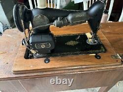 Antique Singer Sewing Machine With Original Table