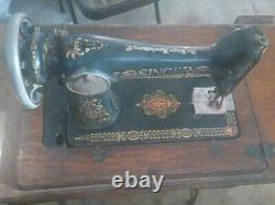 Antique Singer Sewing Machine With Original Table