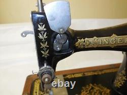 Antique Singer Sewing Machine Y Series Hand Crank 1920's with Bentwood Case