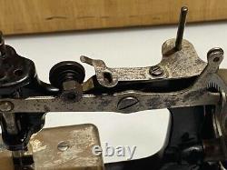 Antique Singer Sewing Machine hand cranked for Display JUNK 1930s from Japan