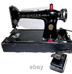 Antique Singer Sewing Machine with Case & Accessories Tested & Works