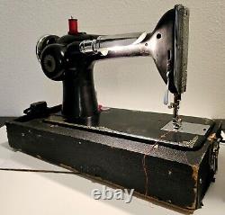 Antique Singer Sewing Machine with Case & Accessories Tested & Works