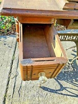 Antique Singer Treadle Cabinet Table 4 Drawer Oak Cast Iron VTG NO Machine