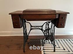 Antique Singer Treadle Sewing Machine 1910's Model 66 Red Eye