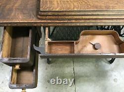 Antique Singer Treadle Sewing Machine Cabinet Table 4 Drawer Oak, Cast Iron, Vtg