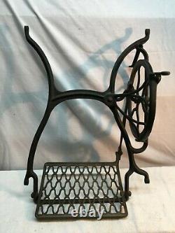 Antique Singer Treadle Sewing Machine Cast Iron Base Parts wheel and pedal