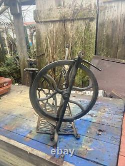 Antique Singer Treadle Sewing Machine Cast Iron Base Parts wheel and pedal