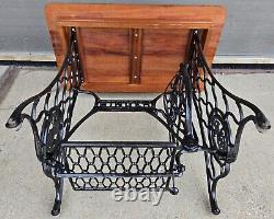 Antique Singer Treadle Sewing Machine Cast Iron Base Stand Oak Table withWheels