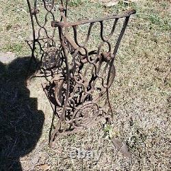 Antique Singer Treadle Sewing Machine Cast Iron Stand Table base