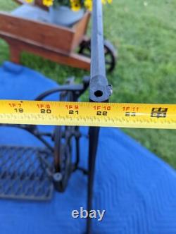 Antique Singer Treadle Sewing Machine Cast Iron Stand Table base works see video