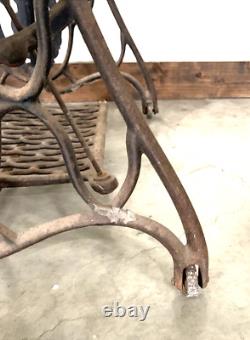 Antique Singer Treadle Sewing Machine Cast Iron Table Base Legs, Repurpose