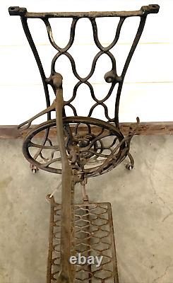 Antique Singer Treadle Sewing Machine Cast Iron Table Base Legs, Repurpose