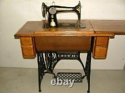 Antique Singer Treadle Sewing Machine, Model/Class 127