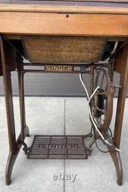Antique Singer Treadle Sewing Machine and Table AF031853 Storage Organizers