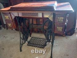 Antique Singer Treadle Sewing Machine in Oak Cabinet 1890's