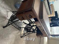 Antique Singer Treadle Sewing Machine with Table Cabinet Coffin Cover Top