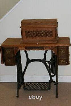 Antique Singer Vibrating Shuttle No. 2 Sewing Machine w wood top cover Cabinet