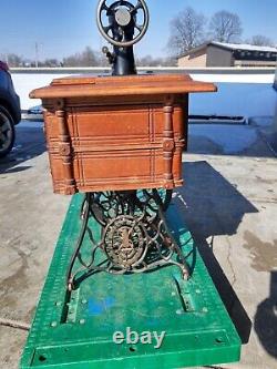 Antique Singer five drawer Sewing Machine Cabinet, tested, working, attachments