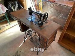 Antique Singer sewing machine with table (1892 based on serial number)