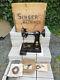 Antique Small Glove Sewing Machine Singer 91k5 1936 + Original Box Never Used