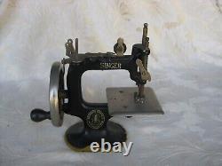 Antique Toy Childs Singer Sewing Machine
