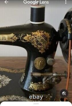 Antique Victorian Fiddle Singer Treadle Sewing Machine Coffin cabinet 16k VS2