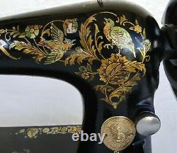 Antique / Vintage 1909 Singer 27 Sewing Machine w Rare Pheasant Bird decals